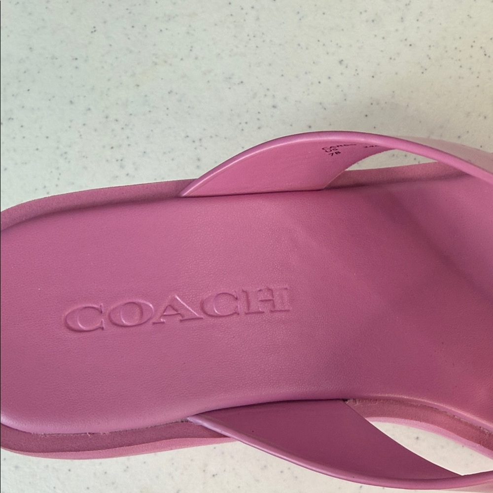 Coach Women's Sculpted C Platform Flip Flop Sandals Fuchsia Size 7 - Picture 4 of 14